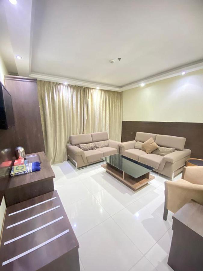 Snood Al Azama Hotel Мека Екстериор снимка