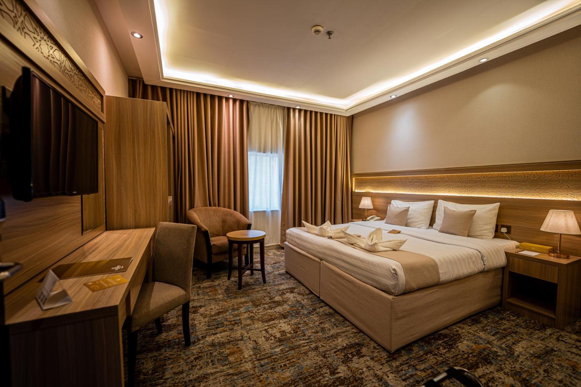 Snood Al Azama Hotel Мека Екстериор снимка