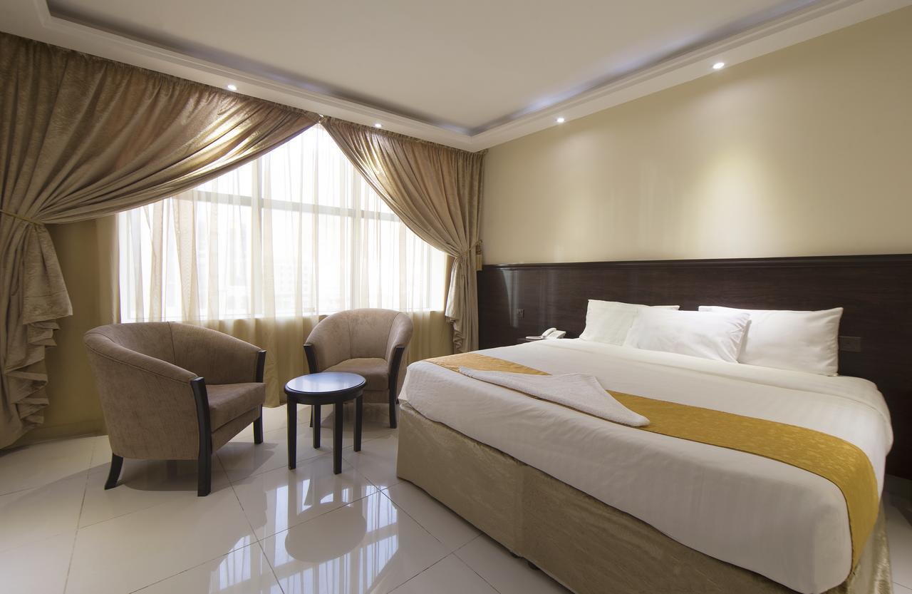 Snood Al Azama Hotel Мека Екстериор снимка